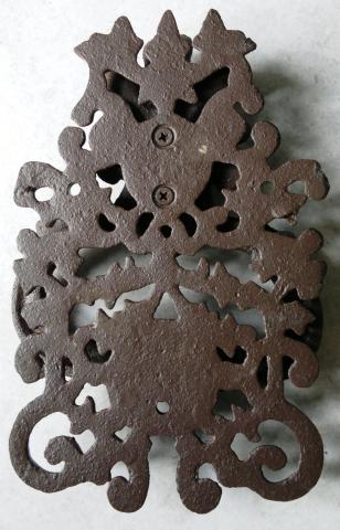 Heurtoir de porte classique arabesque