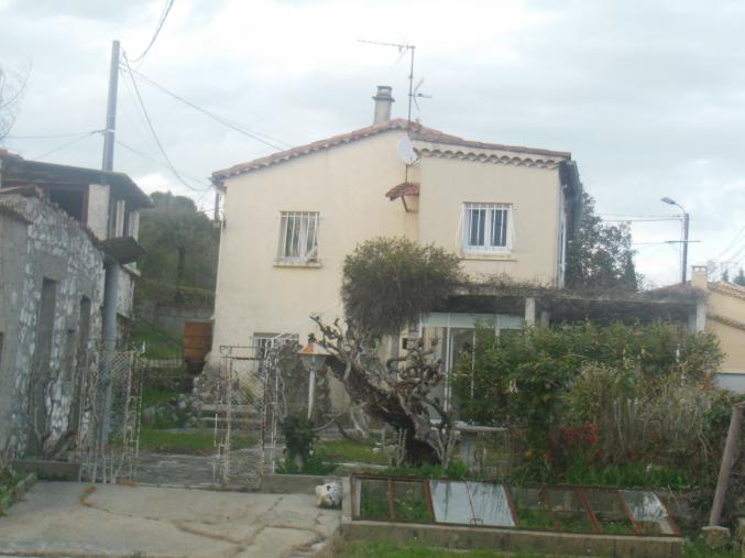 Location maison 3 pièces dans quartier résidentiel