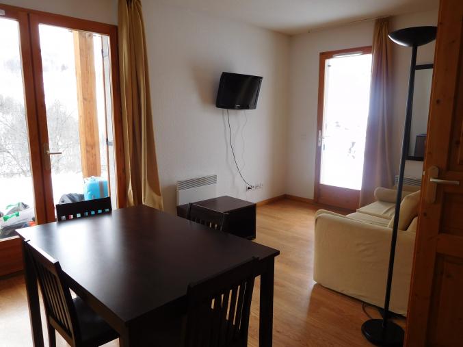 ST JEAN D'ARVES APPT 2 P VUE IMPRENABLE