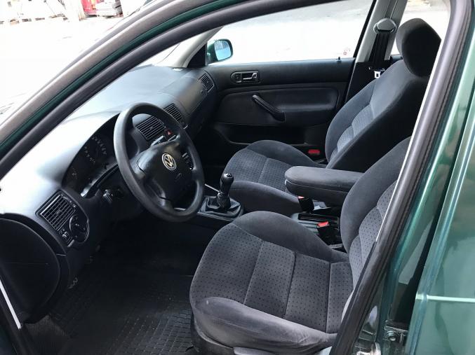 Volkswagen Golf 1.9 TDI - 90 Sport