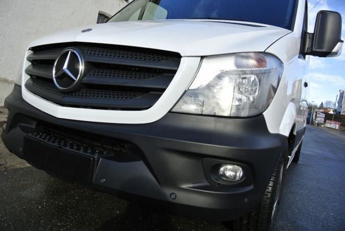 Mercedes SPRINTER Fourgon 316 CDI 37S 3T2 130 chevaux blanc, 7 cv, 4 portes