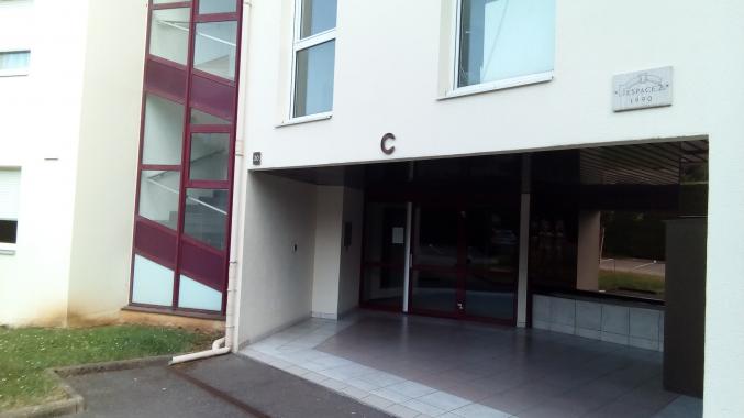 Appartement T1 dans immeuble de standing