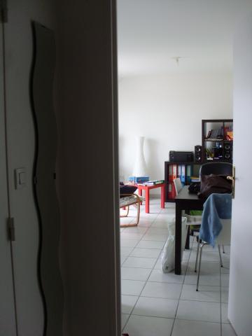 A louer Amiens T1 avec balcon et parking