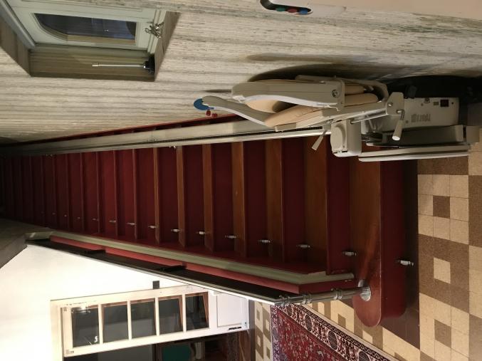 Monte escalier marque Handicare