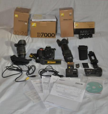 NIKON D7000 + 10-24 mm + 18-200mm + MB-D11 - ML-L3