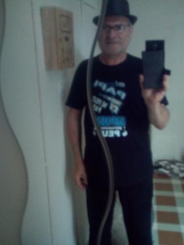 Homme cherche emploi