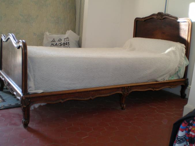 Vends beau lit ancien