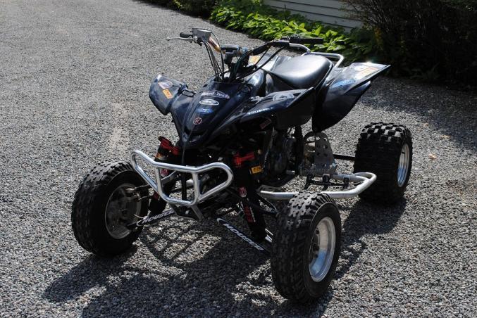 Quad Yamaha YFZ 450R 2004
