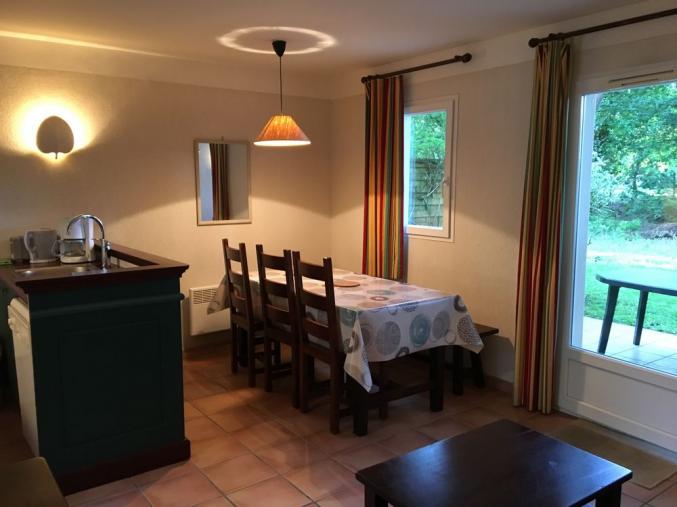 Maison avec piscine chauffée dans résidence de vacances à Vieux Boucau 