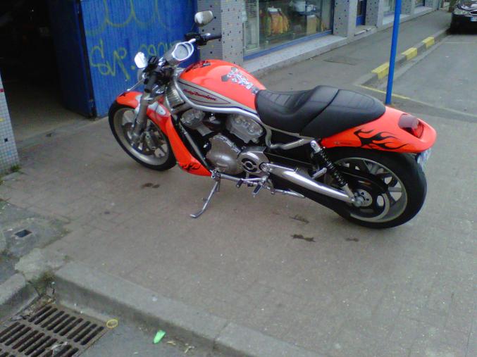 Vends ou echange street-rod harley davidson