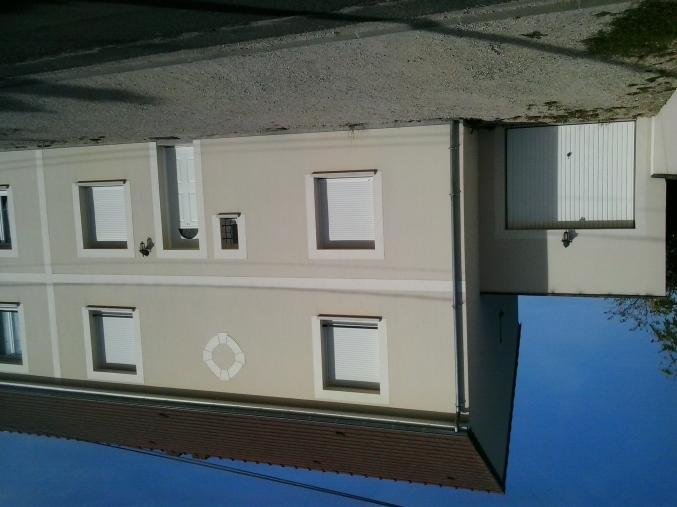 Loue maison spacieuse,récente 7 pièces 145M2 La Chapelle St Mesmin 45380