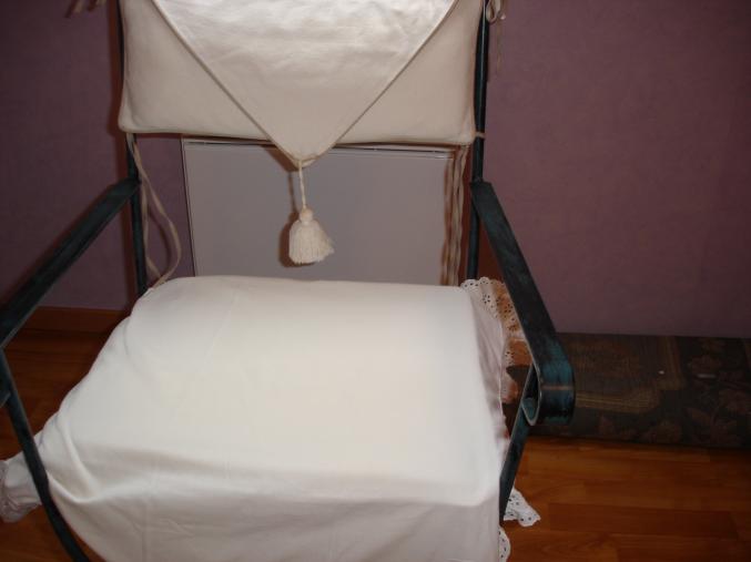 Vend fauteuil fer forger avec coussins