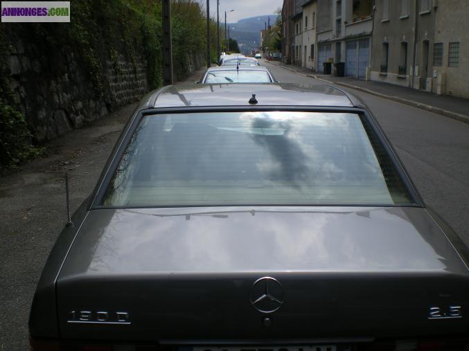 Mercedes 190 2.5 D 5 Cylindres