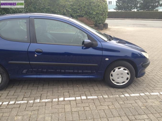 PEUGEOT 206 HDI XT 2.0L