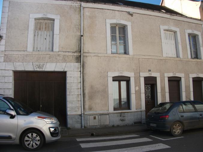 Maison avec garage