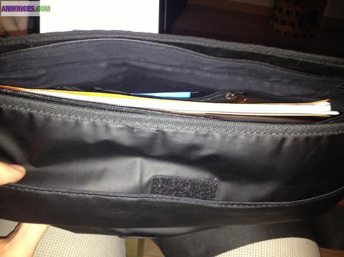 Sac Noir Bandoulière Calvin Klein