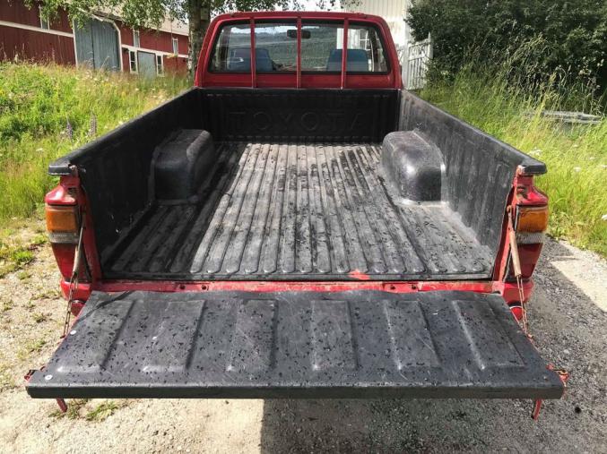 Toyota HiLux 2.4D Singel cab Diesel 1984