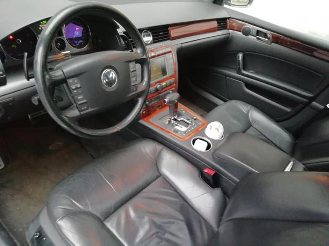 Volkswagen Phaeton 3.2l v6 de 2005 241cv