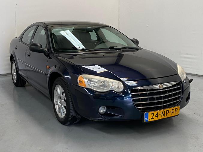 Chrysler Sebring 2.7i-V6 24V LX Automatique