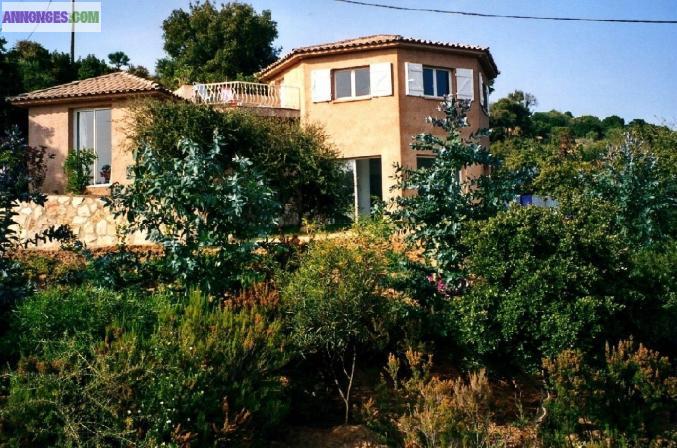 Villa testa-rossa indépendante