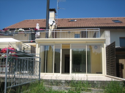 Beau triplex à louer 120 m2 avec terrasse au calme et vignes