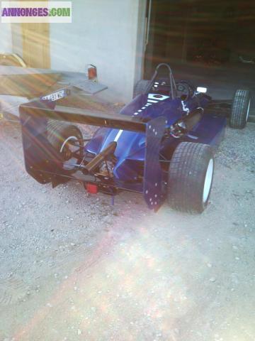 Monoplace reynard f3