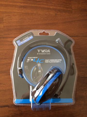 PS4 500 Go  noir + 2 manette + 6 jeux + Garantie