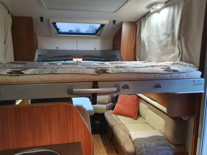 Camping-car Adria Matrix 680 SL 5 couchages