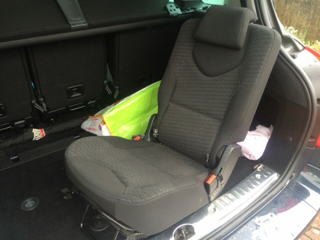 Loue siège 308 Sw rang 2 ou 3