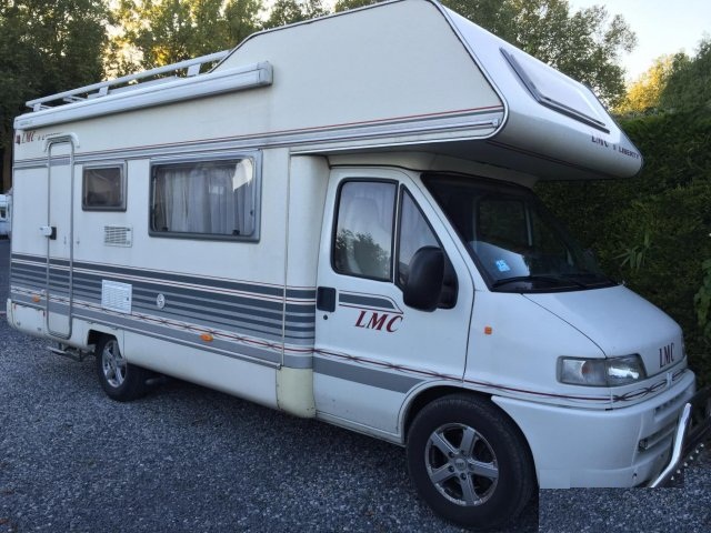 A donner un Camping car Fiat Ducato lmc Diesel