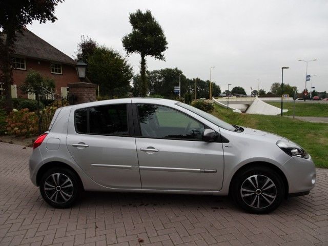 RENAULT Clio III Phase 3 1.5 DCI 85cv, 5 portes