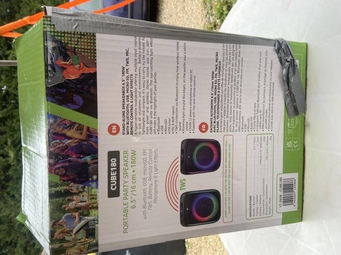 ENCEINTE AUTONOME 6.5"/16cm 180W AVEC BLUETOOTH