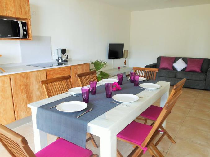 F2 neuf de standing de 50m2, vue mer aux Anses d'Arlet