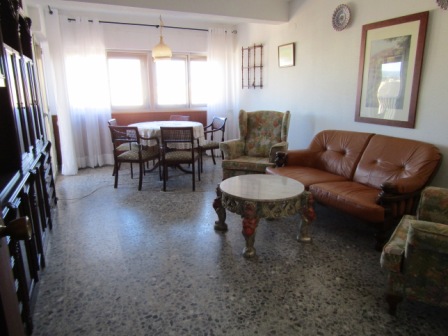 Centre ville à 150m de la plage