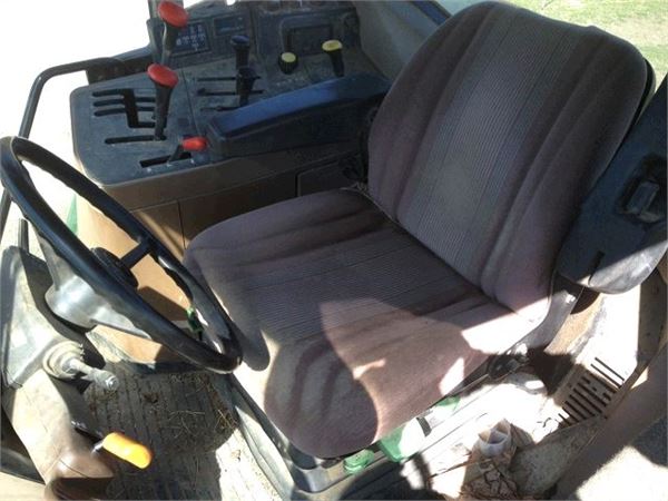 Tracteur Agricol John Deere 6200