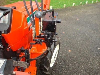 Offrons Petite Machine Micro tracteur kubota L1-275DT + Remorque