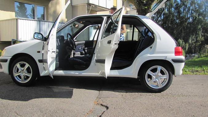 Peugeot 106 XND en l'état