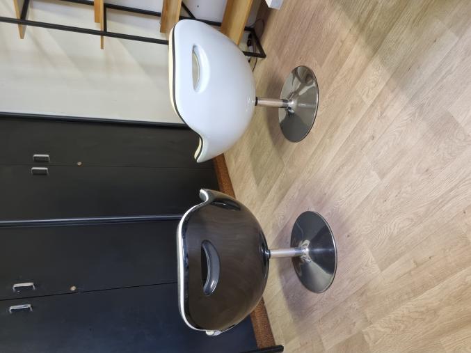 4 fauteuils de bureau