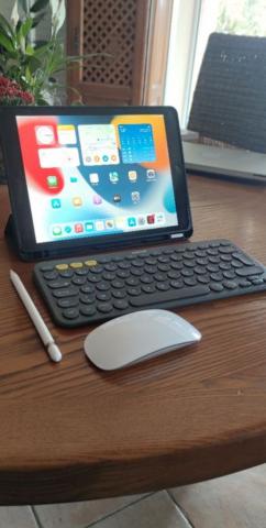 Ipad 9 256go neuf + accessoires