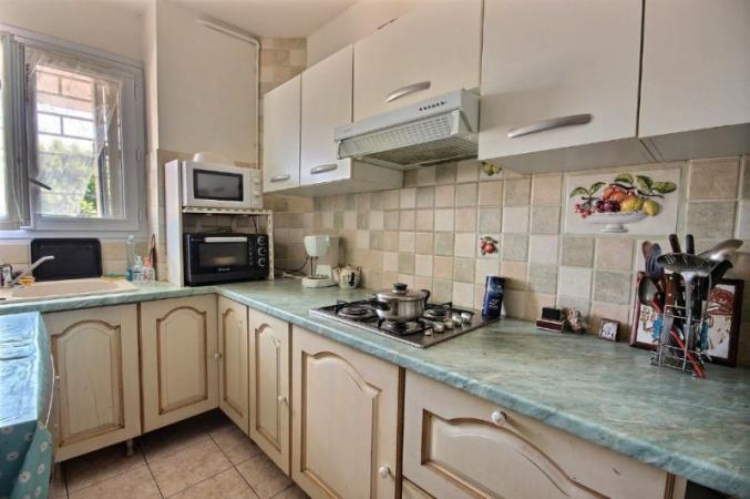 Tres beau T3 balcon 13011 marseille