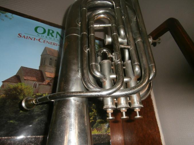 Musique: tuba baryton