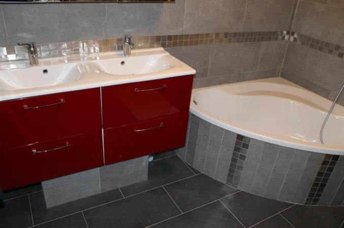 Appartement 2 pièce(s) 1 chambre(s) entièrement meublé sur bordeaux