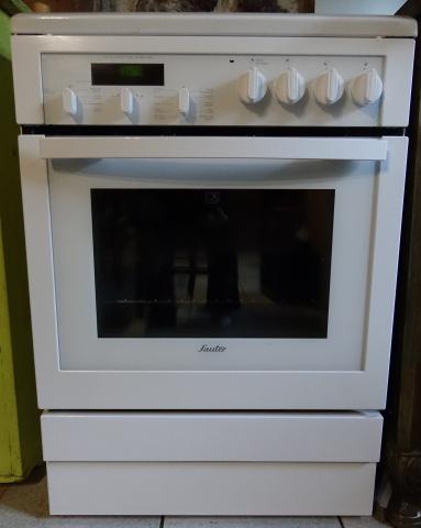 Vend cuisiniére état neuf