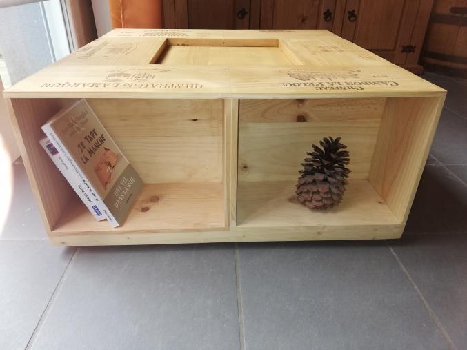 Table basse caisse vin