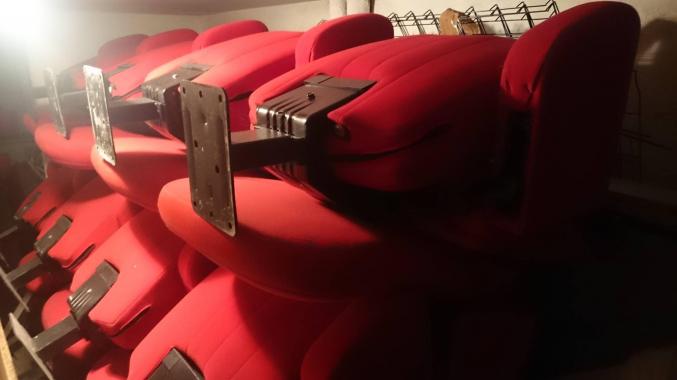 Ensemble de fauteuils de théâtre