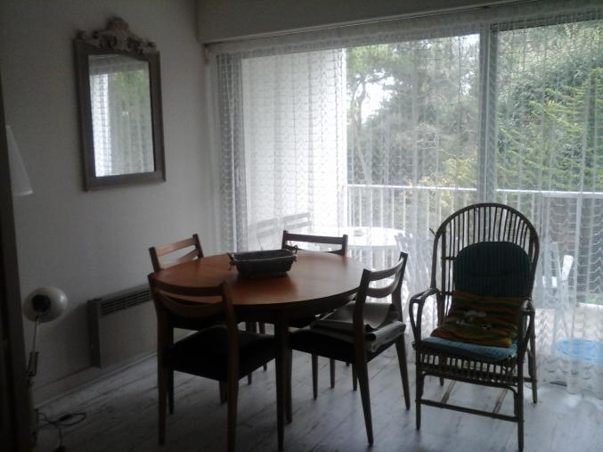 GRAND STUDIO A LOUER