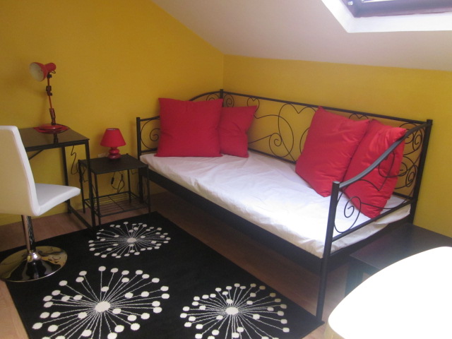 A louer chambre meublée