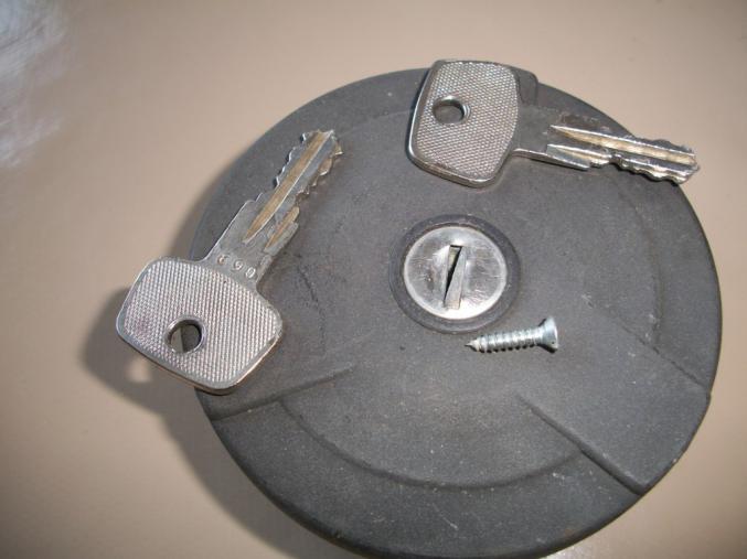 Bouchon reservoir essence pour citroen ou autre