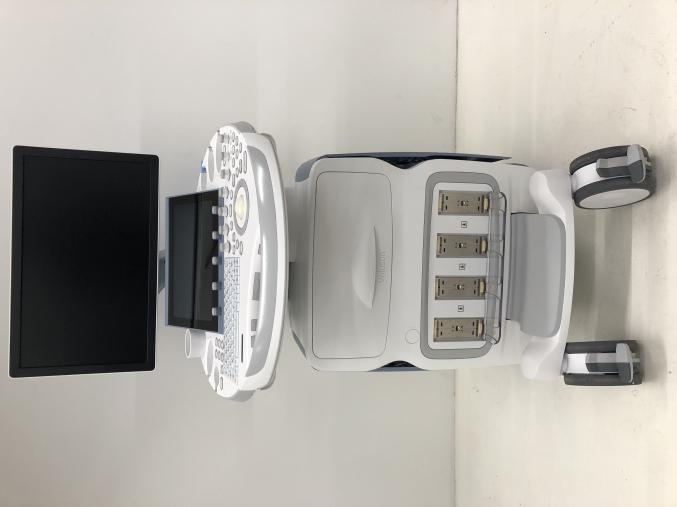 Vend echographe GE VOLUSON E8