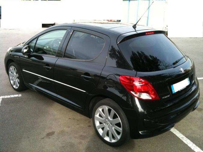 Peugeot 207 HDI FAP 92c Sportium
